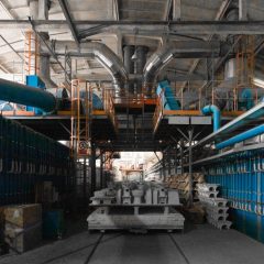 שיפוץ מפעל מתכות – 9 צעדים חיוניים לשדרוג יעיל ורווחי